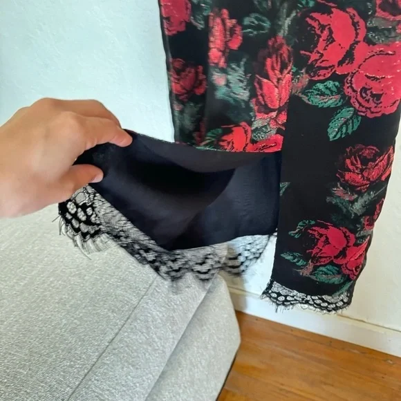 Lovers + Friends Black Hymn Rose Lace Slip Dress Size XS - Picture 3 of 9